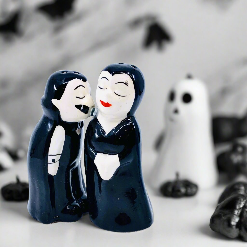 Ceramic Salt and Pepper Shakers, Mr &amp; Mrs Dracula