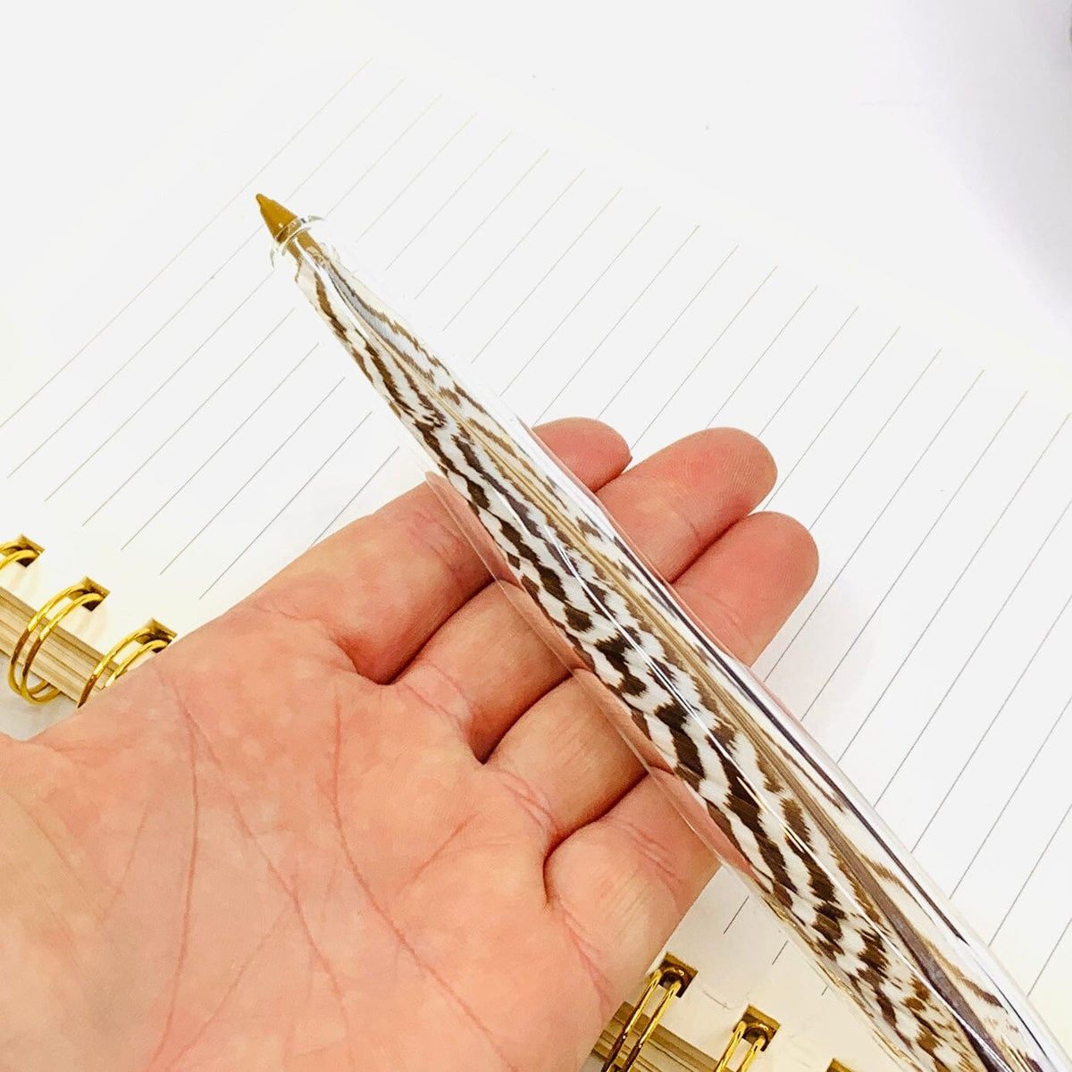 Handblown Glass Feather Pen, Brown White (Silver Pheasant) TriSymbolize Glass 