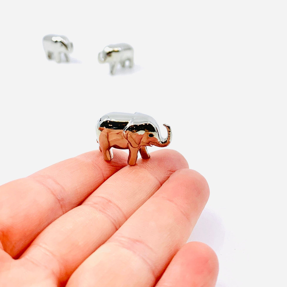 Lucky Little Elephant Pocket Charm PT66 Miniature GANZ 