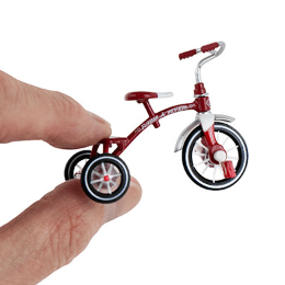 World&#39;s Smallest Radio Flyer Classic Red Dual Deck Tricycle Super Impulse 