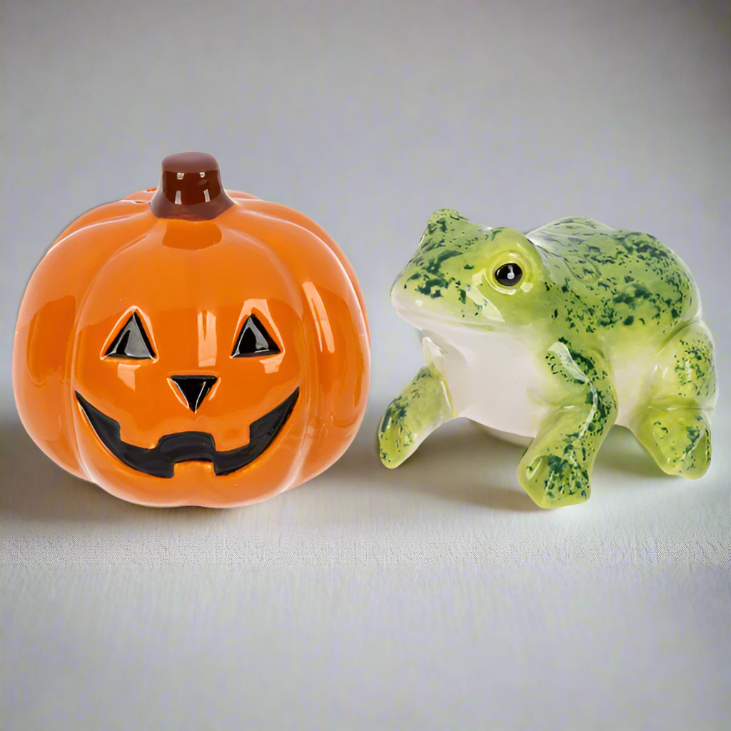 Spooky Stacker Salt and Pepper Shakers, Frog and Jack O&#39;Lantern