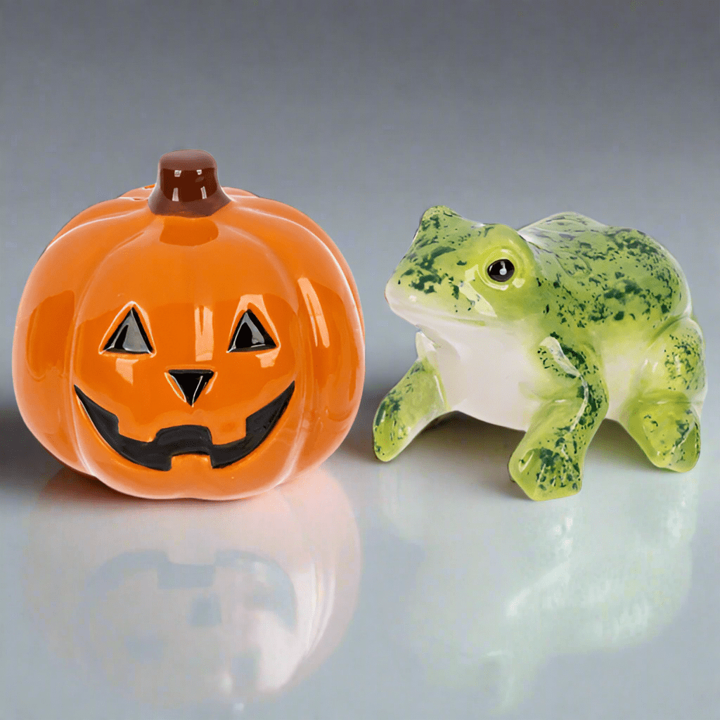 Spooky Stacker Salt and Pepper Shakers, Frog and Jack O&#39;Lantern GANZ 