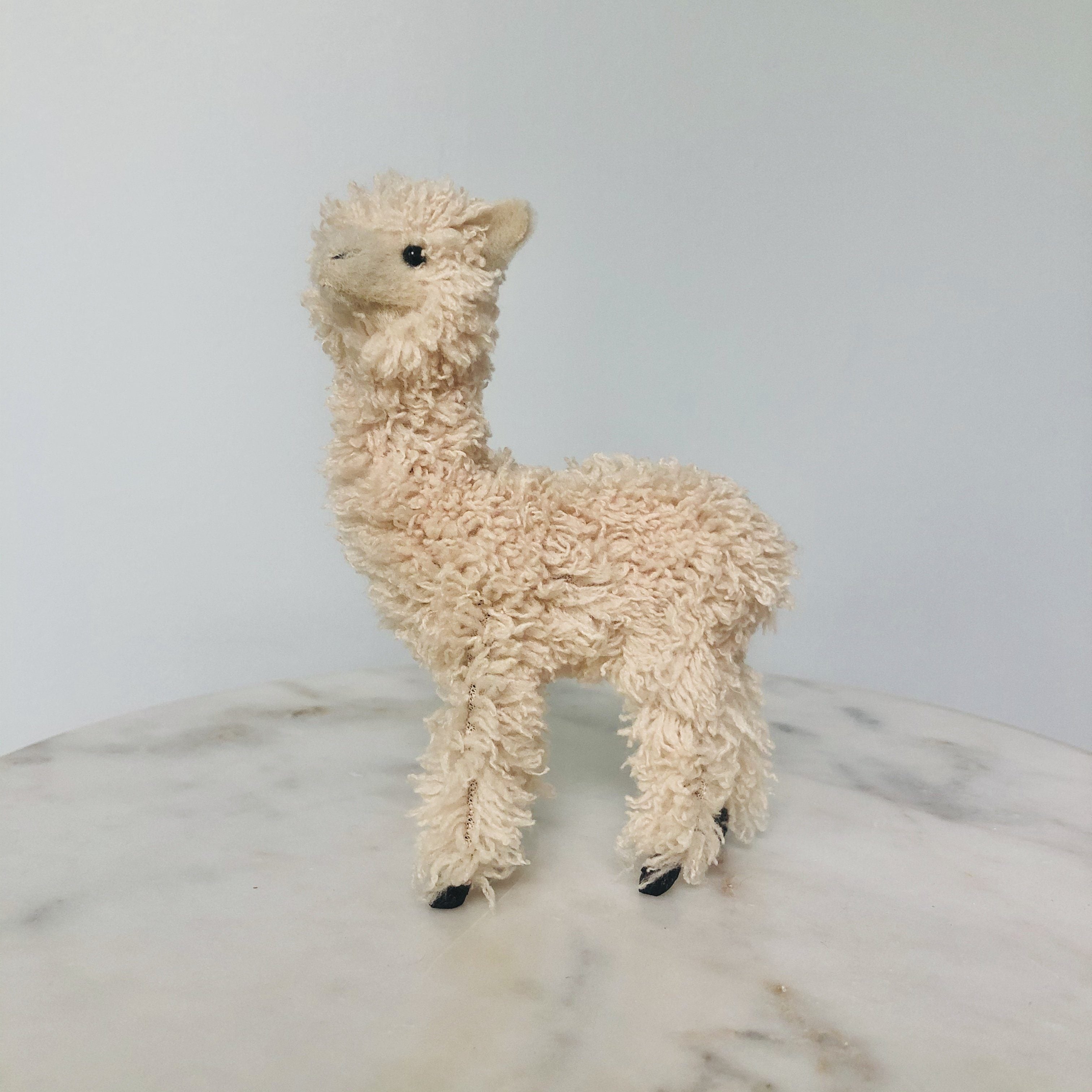 fuzzy llama stuffed animal